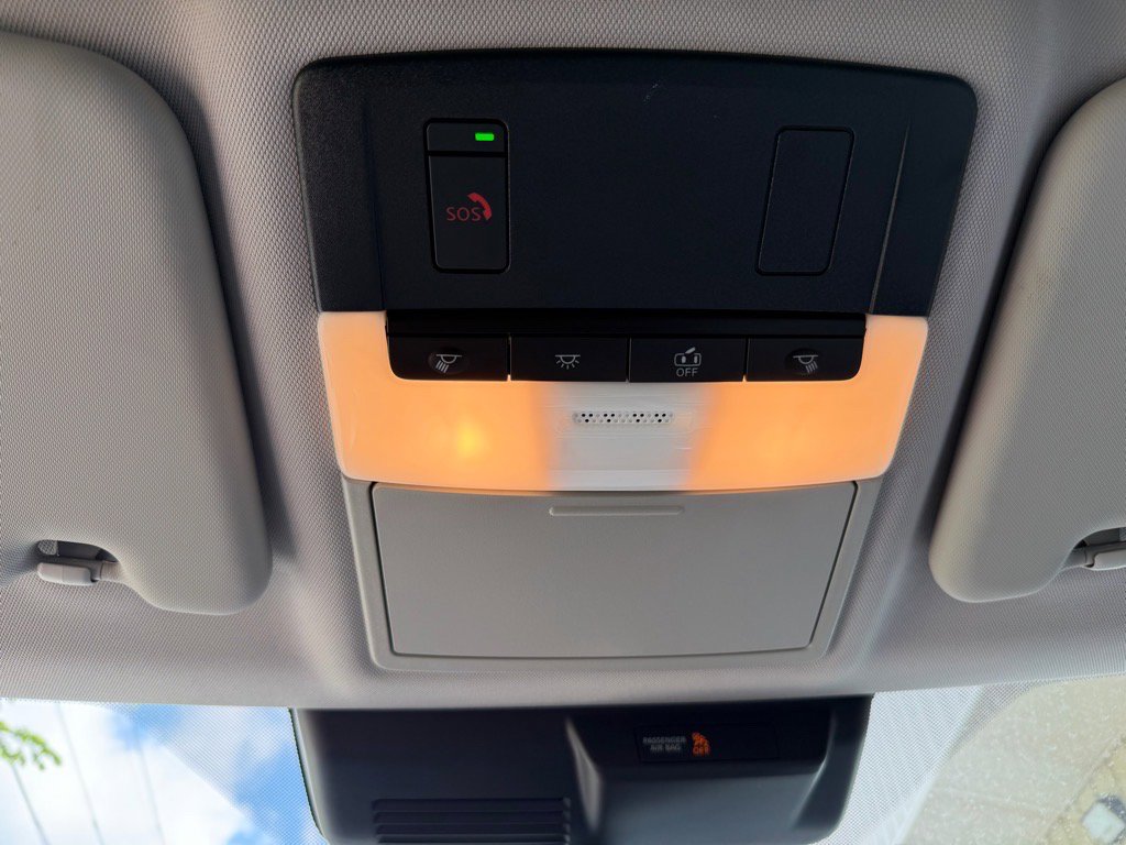 Used 2023 Mitsubishi Outlander SEL AWD/4WD image 42