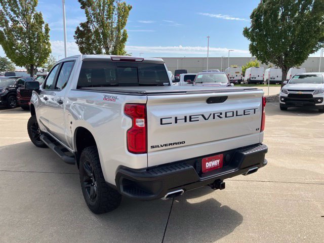 Used 2020 Chevrolet Silverado 1500 LT Trail Boss AWD/4WD image 8