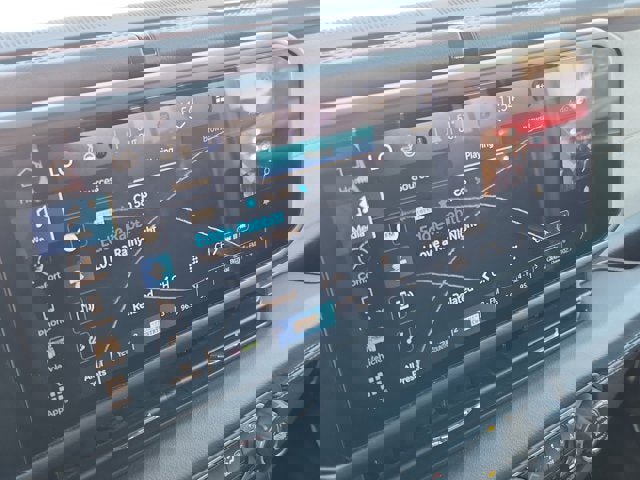 Used 2024 Jeep Wrangler Unlimited Sahara image 22