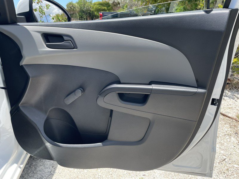 Used 2019 Chevrolet Sonic LT FWD image 22