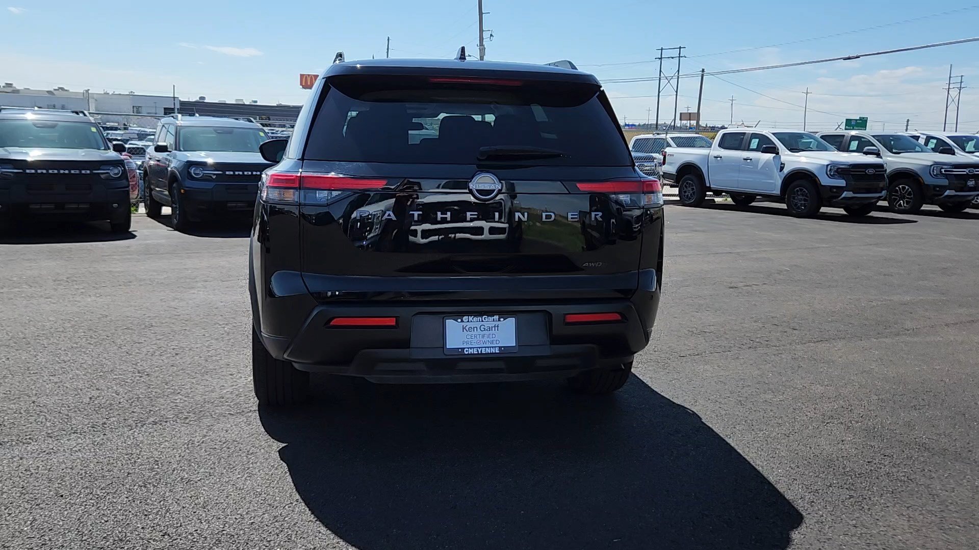 Used 2026 Nissan Pathfinder SV AWD/4WD image 3