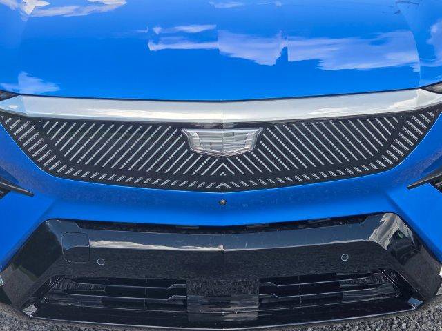 New 2027 Cadillac Optiq Luxury RWD image 9