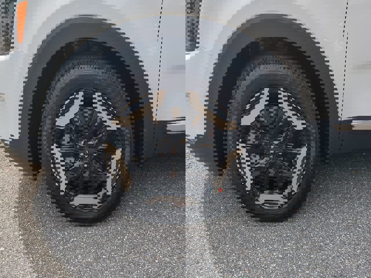 New 2025 Kia Telluride EX image 10