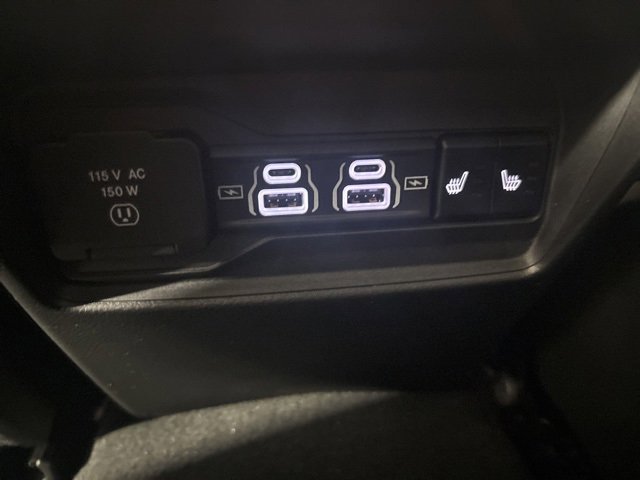 New 2025 Jeep Grand Cherokee Limited w/ Black Appearance Package image 34