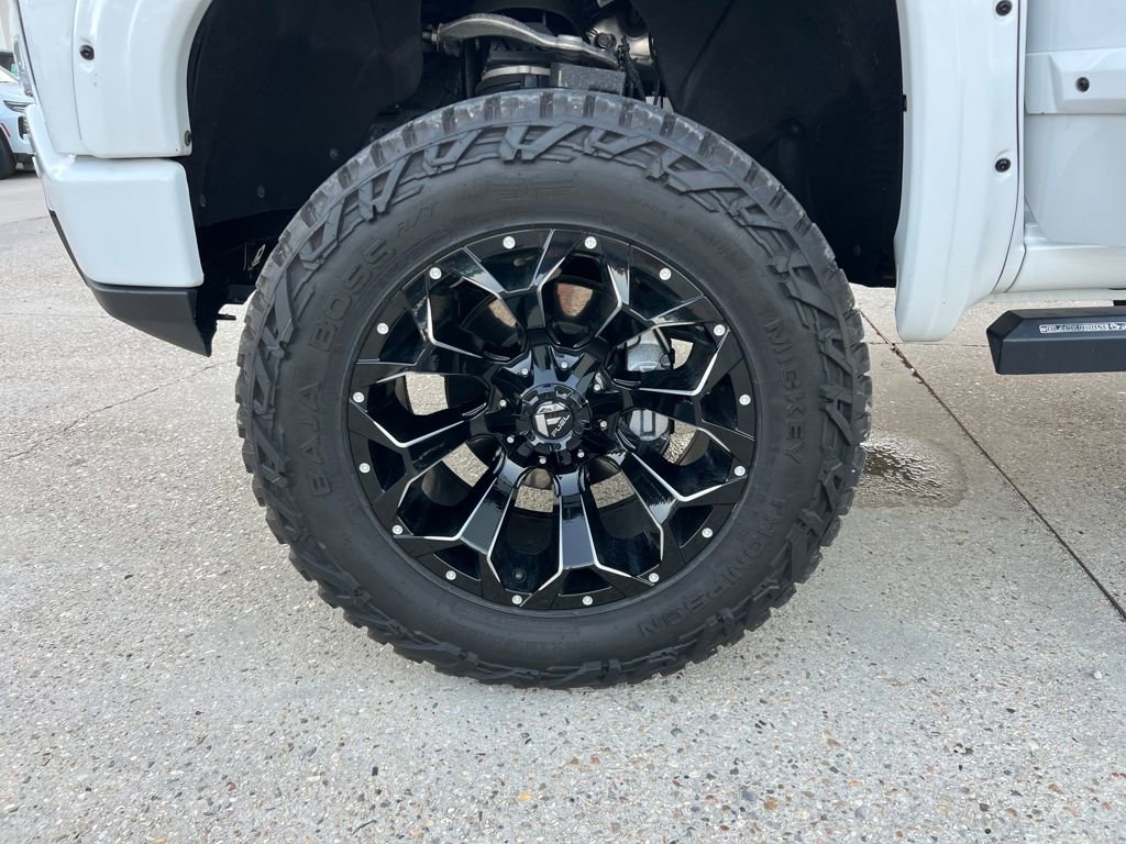 Certified 2023 GMC Sierra 1500 AT4 w/ AT4 Premium Package image 30