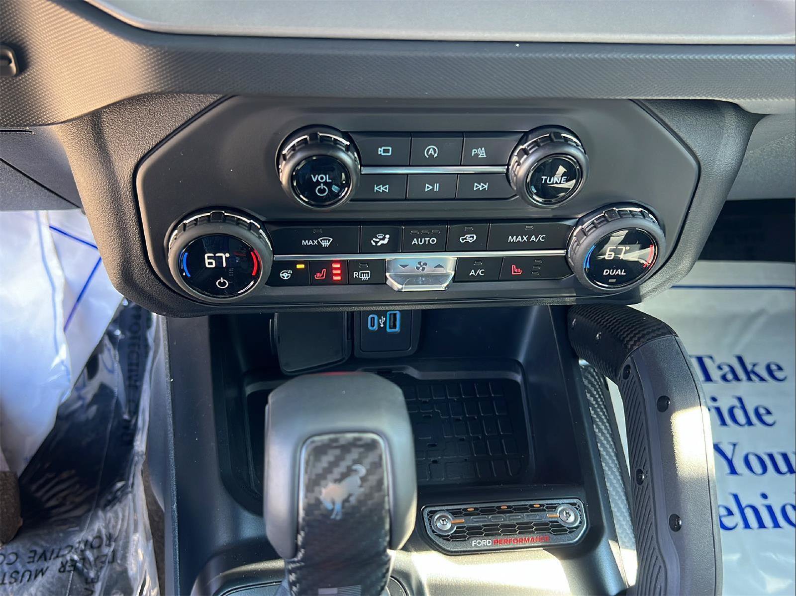 New 2024 Ford Bronco Raptor w/ Interior Carbon Fiber Pack 6 AWD/4WD image 17