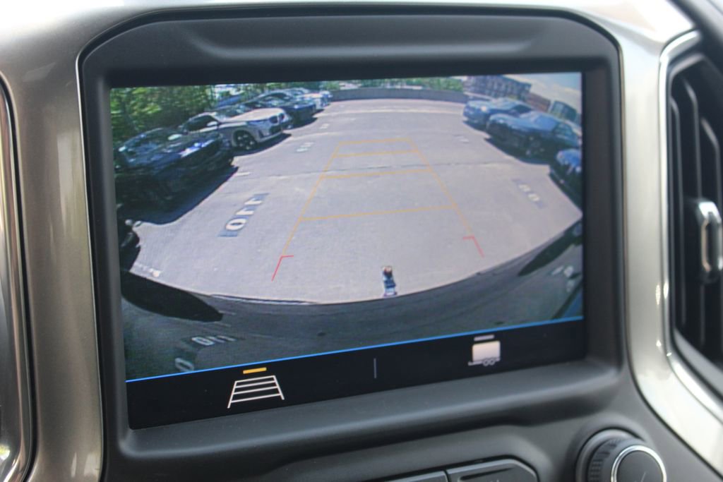 Used 2022 Chevrolet Silverado 1500 LT Trail Boss AWD/4WD image 17