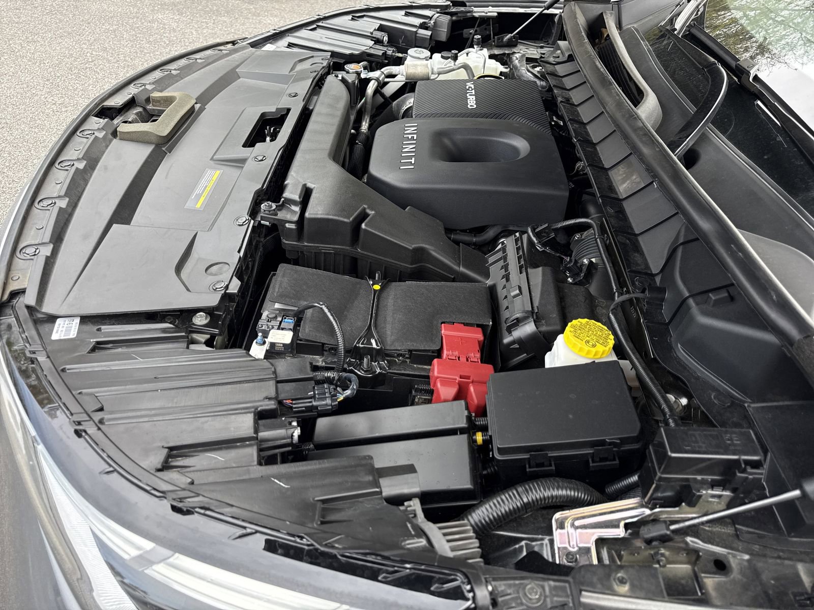 Used 2025 INFINITI QX60 Sensory image 43