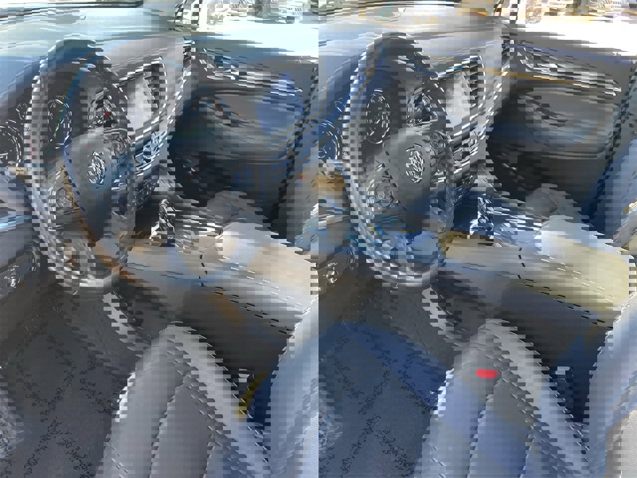 Used 2019 Buick Enclave Essence image 20