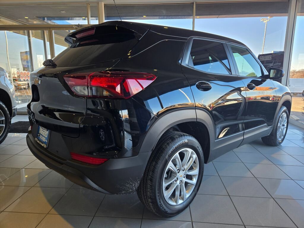 New 2026 Chevrolet TrailBlazer LS w/ LS Convenience Package image 9