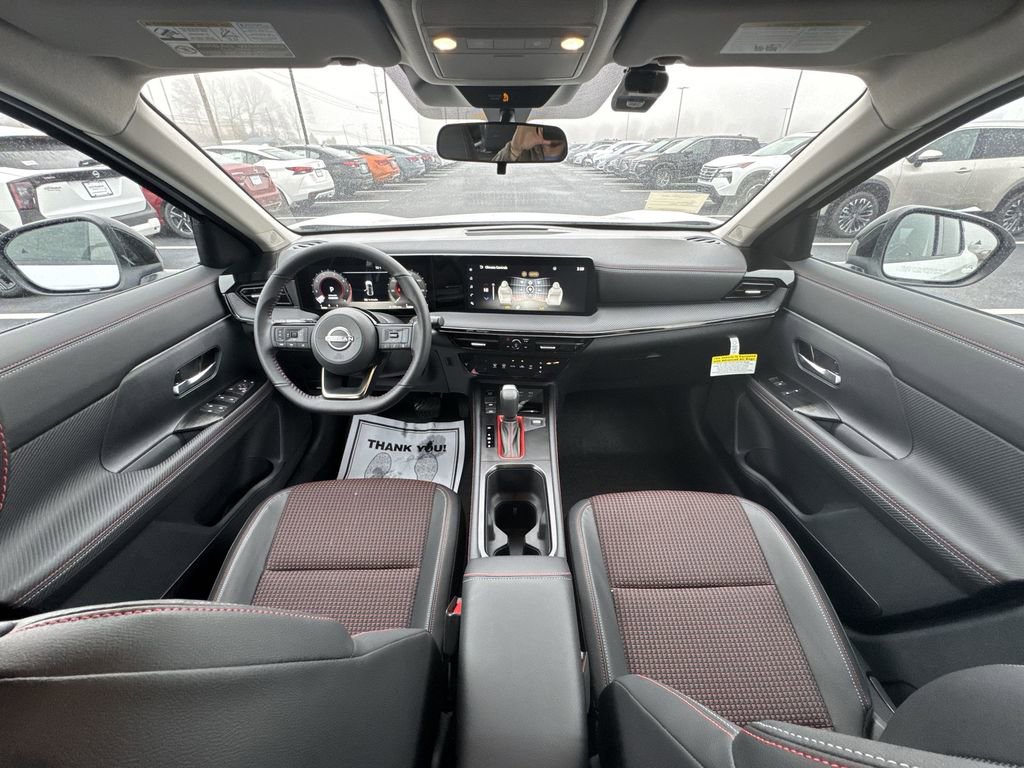 New 2025 Nissan Kicks SR image 21