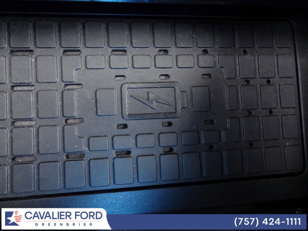 Certified 2024 Ford Expedition Limited image 38