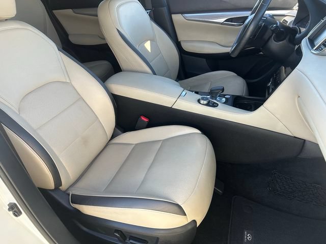 Certified 2019 INFINITI QX50 Essential w/ Premium Heat Package FWD image 12