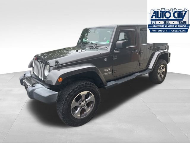 Used 2016 Jeep Wrangler Unlimited Sahara w/ Dual Top Group AWD/4WD image 27