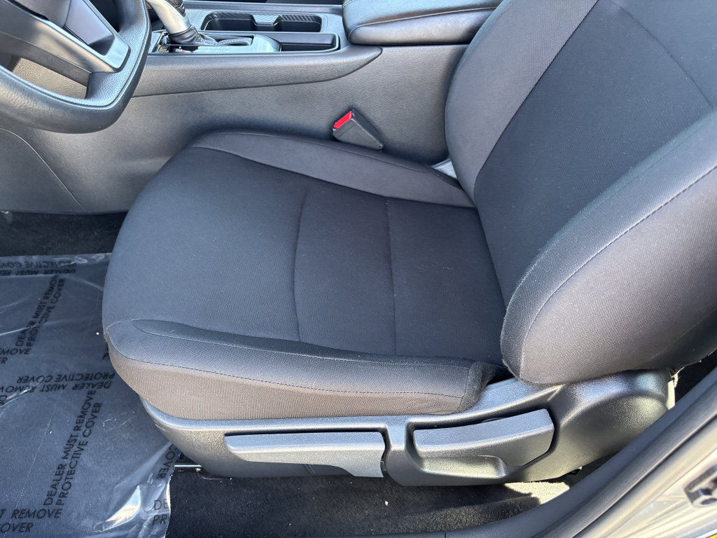 Used 2025 Nissan Sentra S FWD image 18