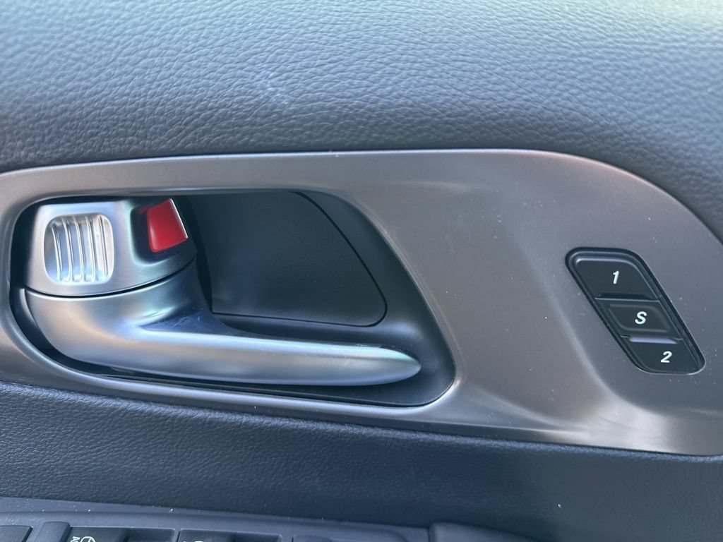 New 2026 Chrysler Pacifica Select AWD/4WD image 9