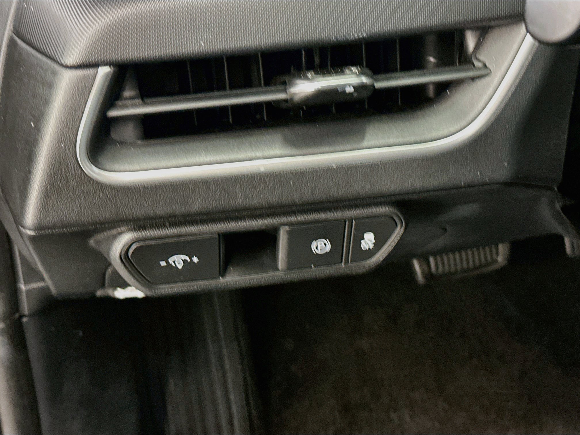 Used 2025 Kia K4 FWD image 17