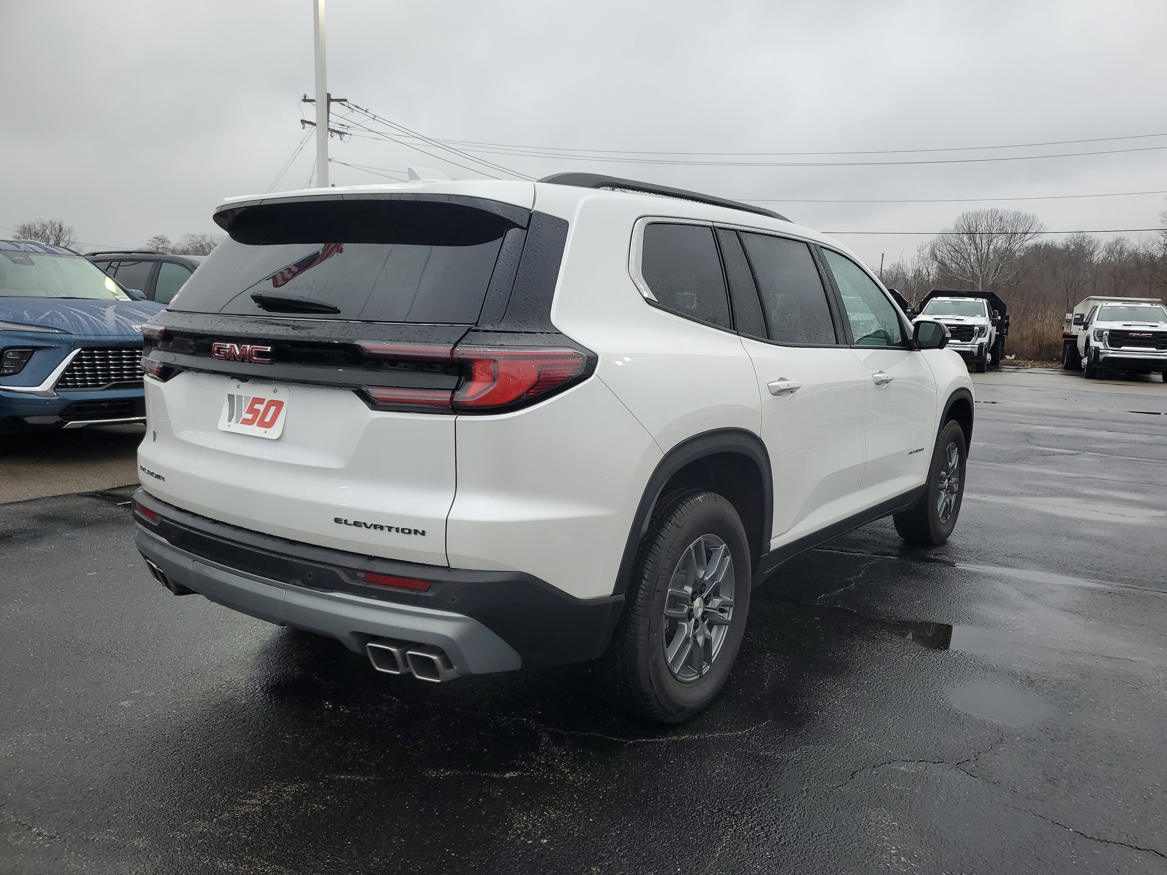 New 2025 GMC Acadia Elevation image 4