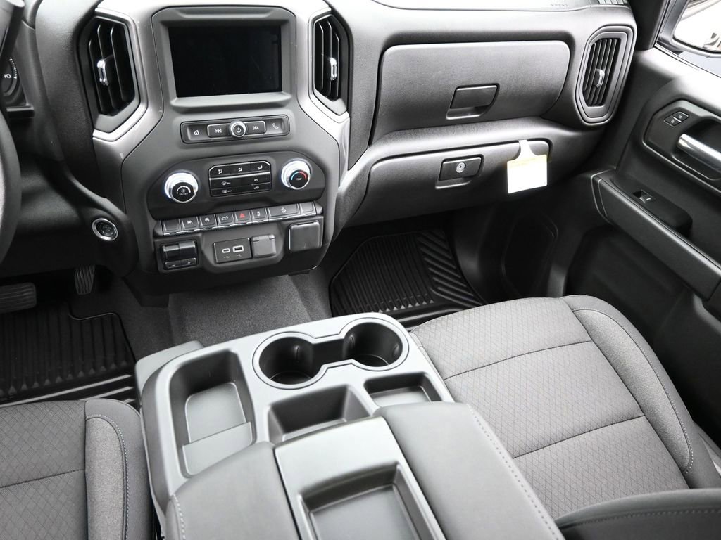 New 2025 GMC Sierra 1500 Pro w/ Graphite Edition image 15