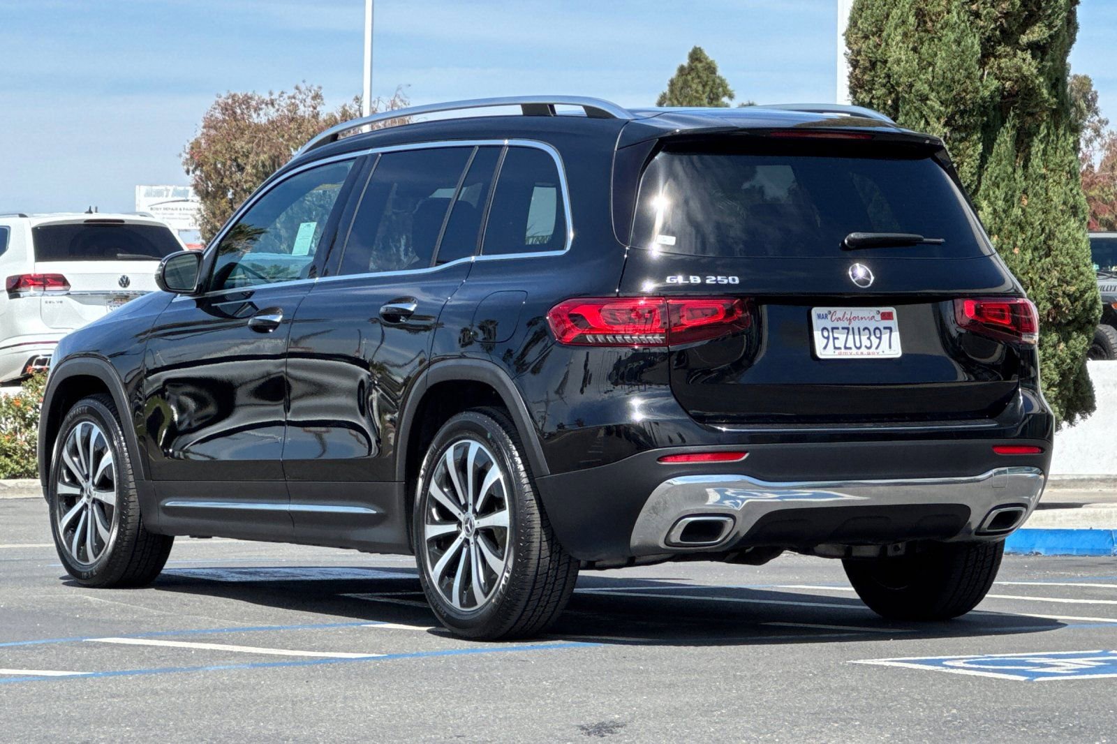 Used 2023 Mercedes-Benz GLB 250 image 6
