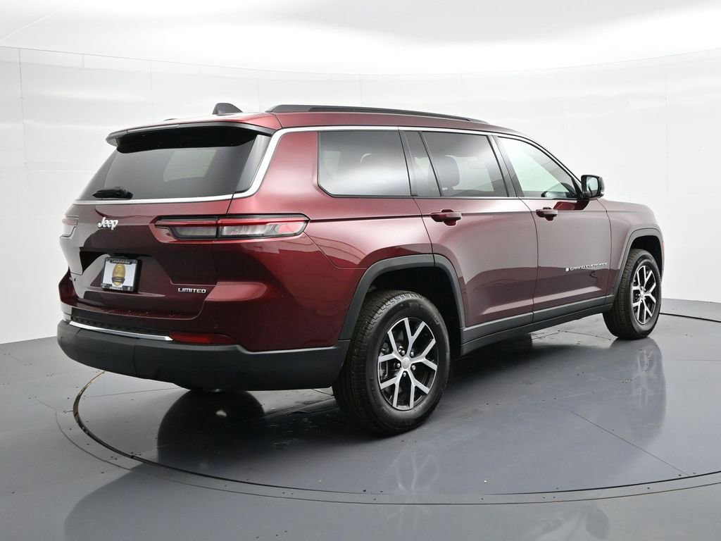 Used 2025 Jeep Grand Cherokee L Limited AWD/4WD image 6