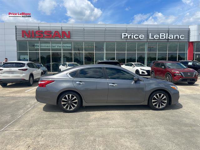 Used 2017 Nissan Altima 2.5 SV FWD image 6