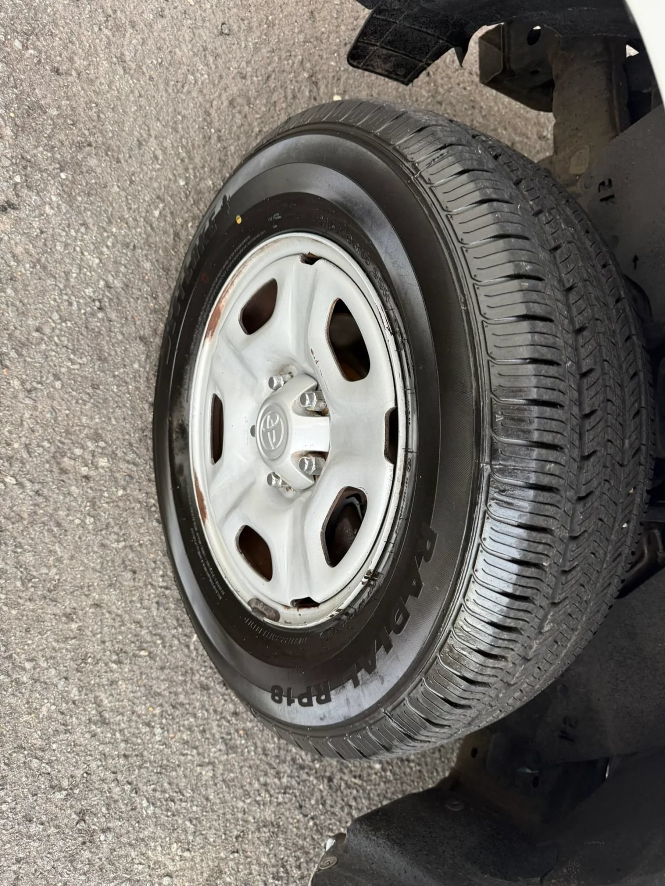 Used 2014 Toyota Tacoma 2WD Regular Cab image 28