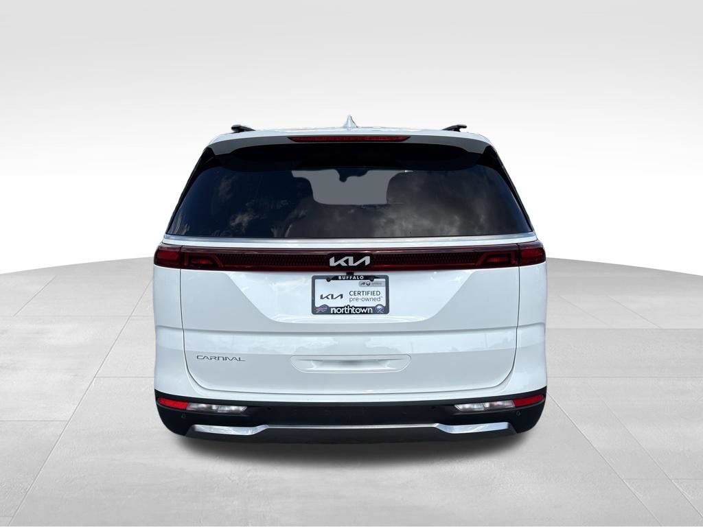 Certified 2024 Kia Carnival SX FWD image 8