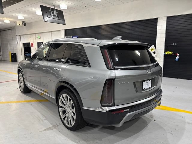 Certified 2026 Cadillac Vistiq Premium Luxury AWD/4WD image 6