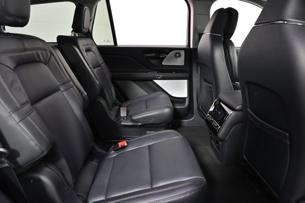 New 2026 Lincoln Aviator Reserve AWD/4WD image 18