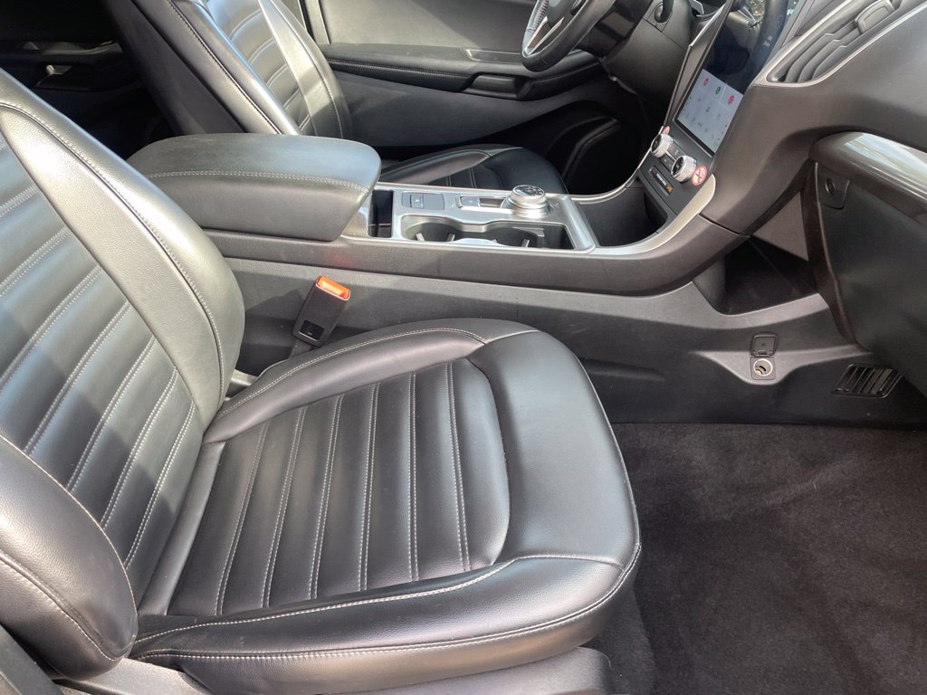 Used 2024 Ford Edge SEL AWD/4WD image 25