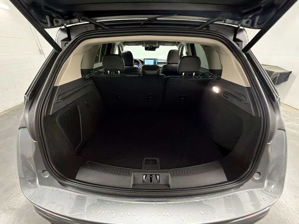 Used 2025 Lincoln Corsair FWD w/ Equipment Group 101A image 26