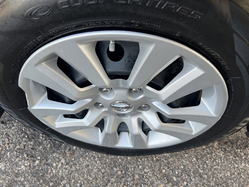 Used 2015 Nissan Altima 2.5 S w/ Power Driver Seat Package FWD image 34