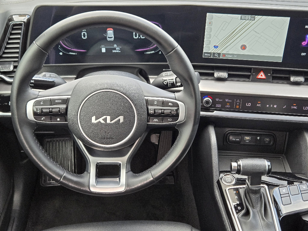 Certified 2024 Kia Sportage EX image 10