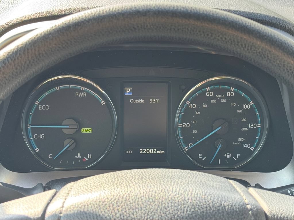 Used 2018 Toyota RAV4 LE AWD/4WD image 14