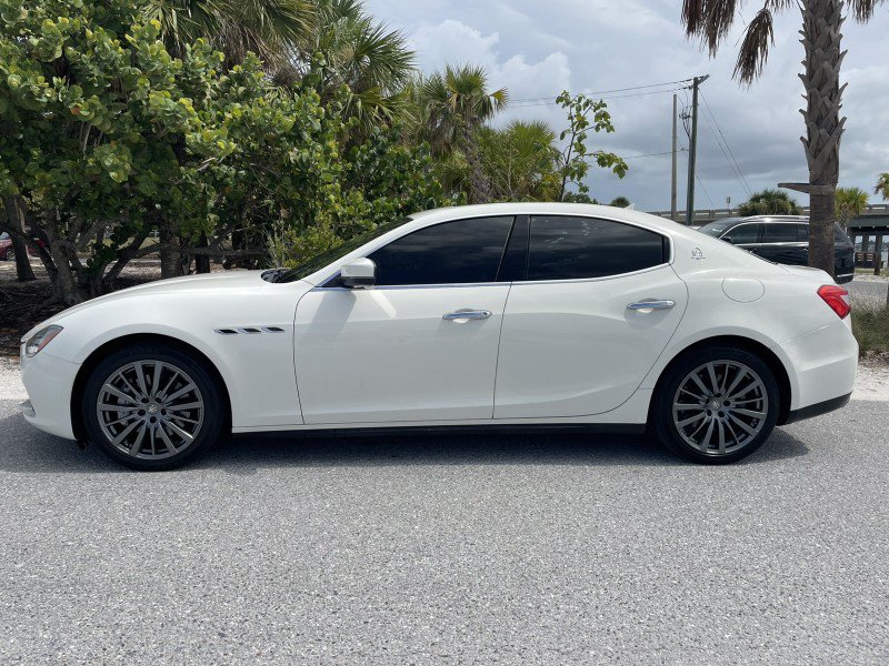 Used 2017 Maserati Ghibli RWD image 3