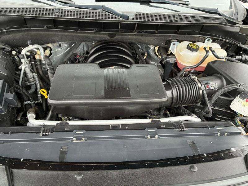 Used 2024 Chevrolet Tahoe RST w/ Luxury Package image 27