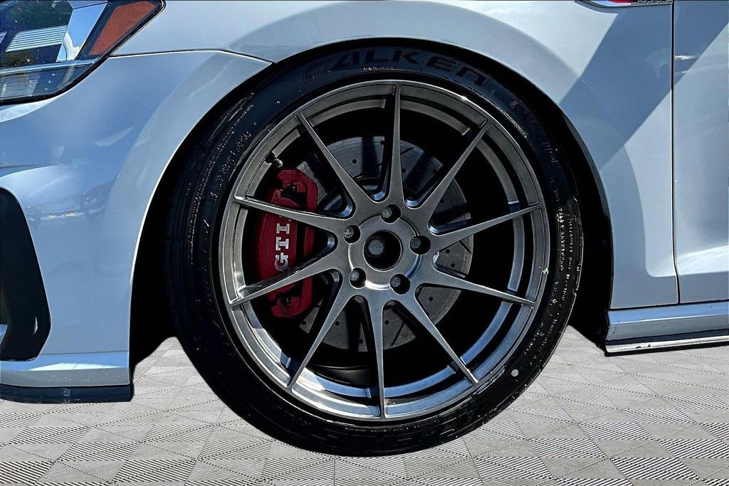 Used 2019 Volkswagen GTI S w/ Driver Assistance Package image 28