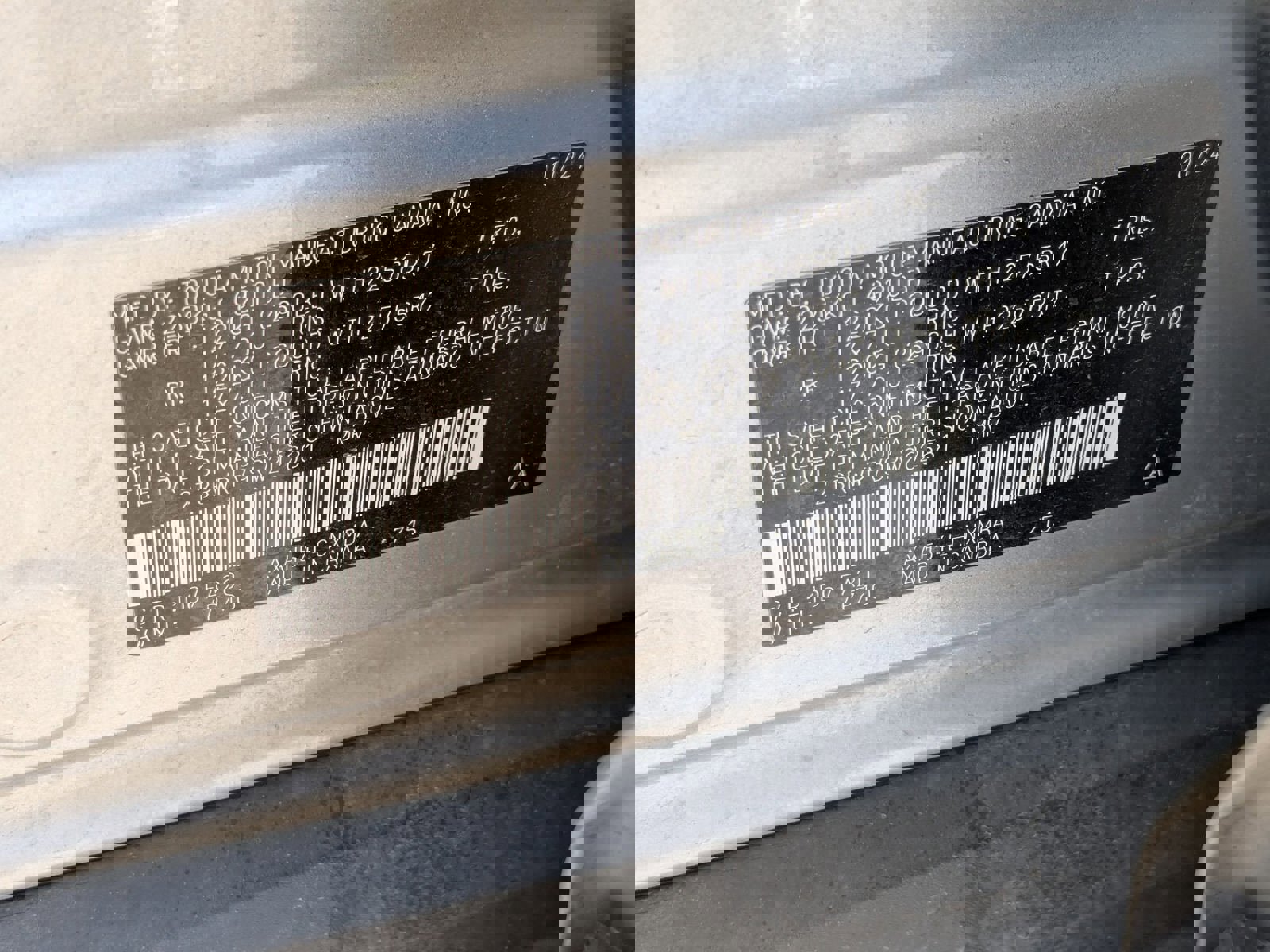 Used 2024 Toyota RAV4 XLE image 27