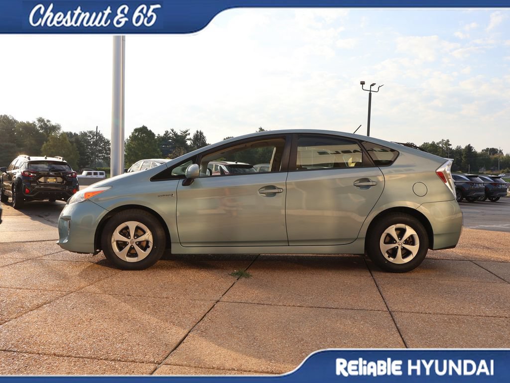 Used 2014 Toyota Prius Four FWD image 3