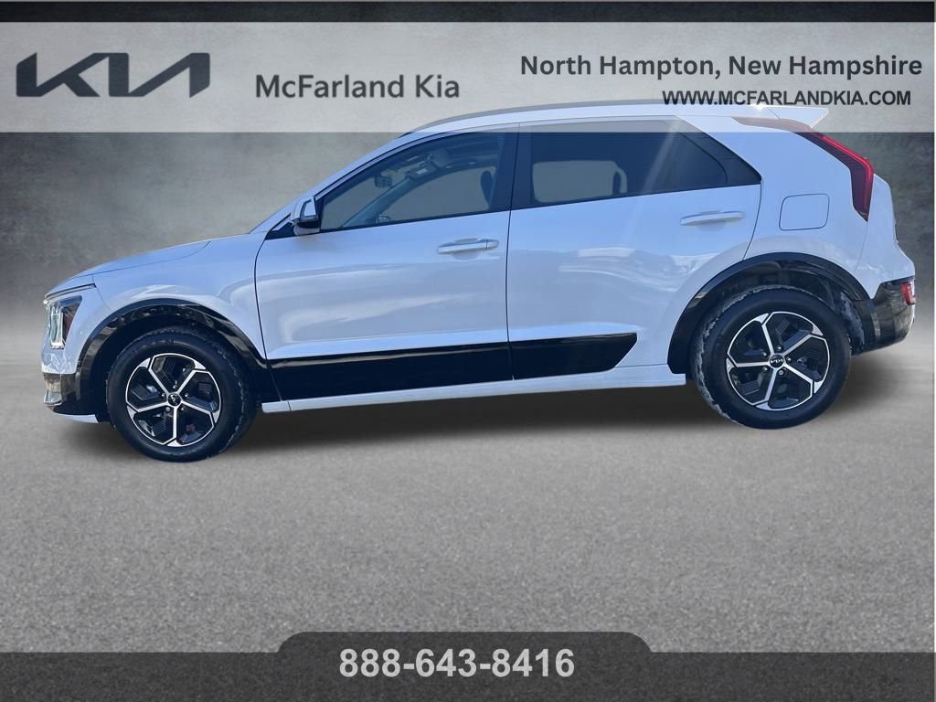 Used 2024 Kia Niro SX image 5