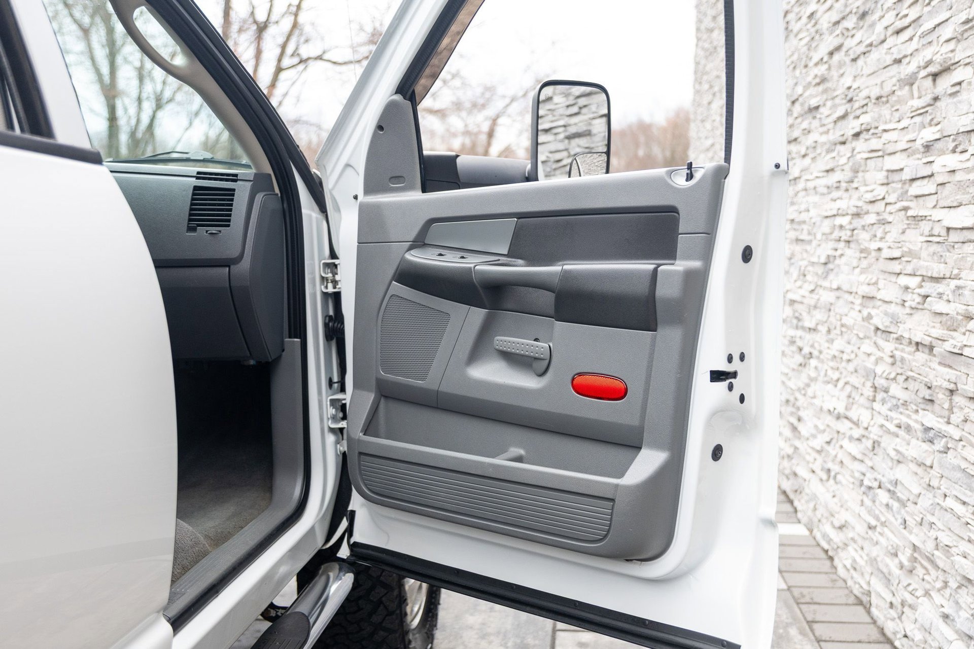 Used 2007 Dodge Ram 3500 Truck SLT image 31