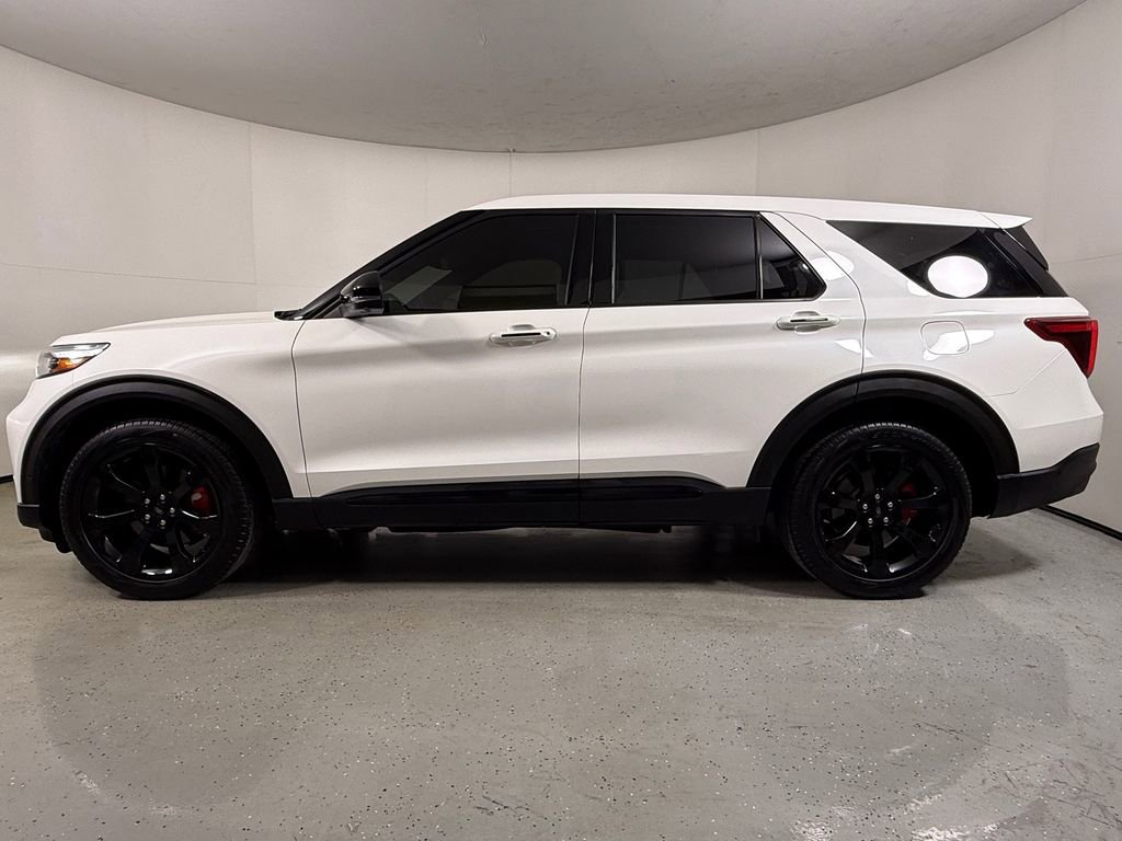 Used 2021 Ford Explorer ST w/ Equipment Group 401A image 4