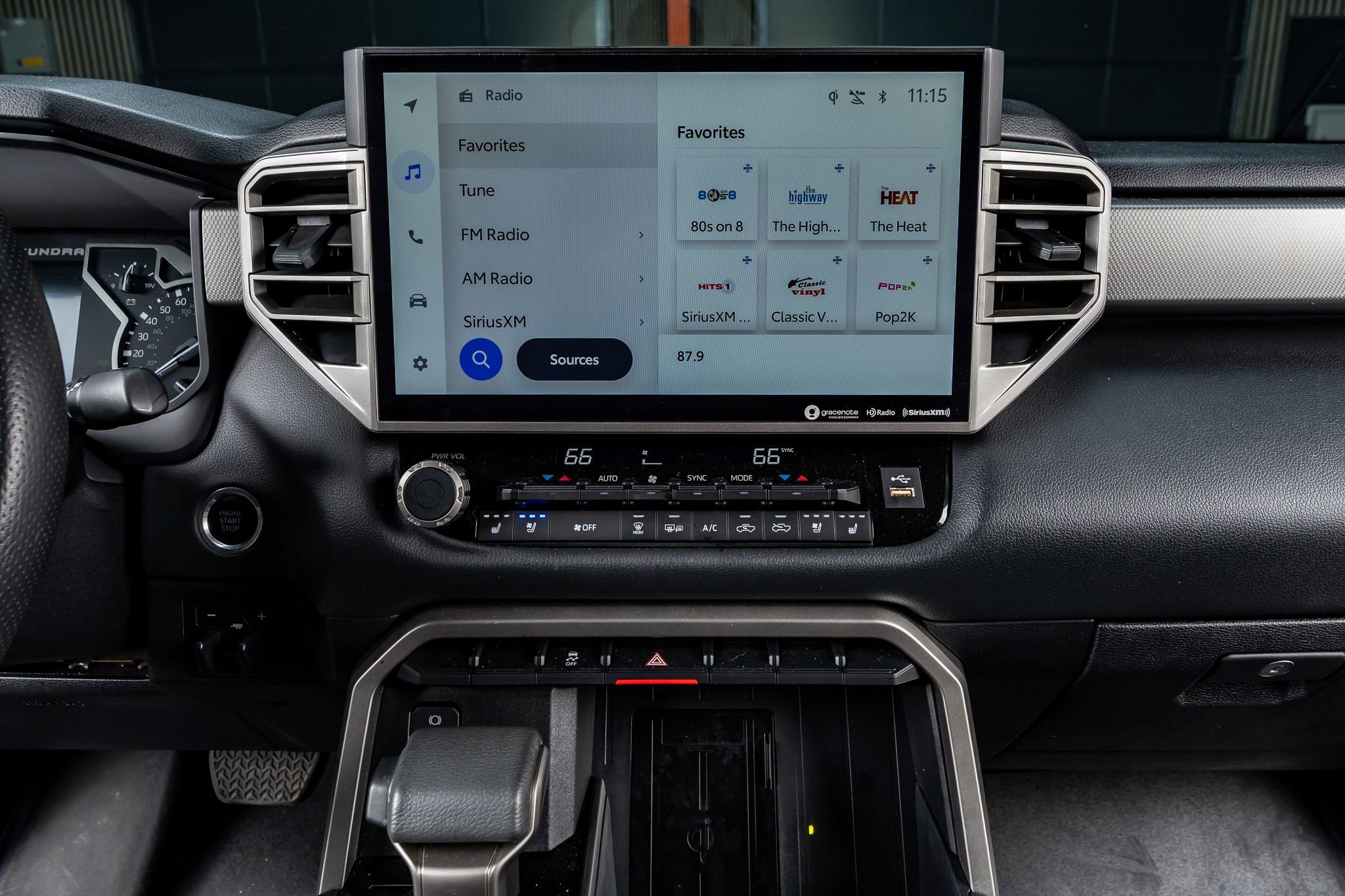 Used 2023 Toyota Tundra Limited image 22