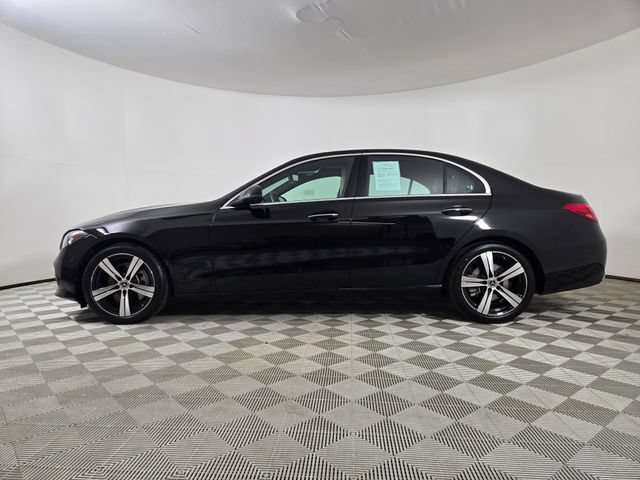 Used 2025 Mercedes-Benz C 300 4MATIC Sedan image 5