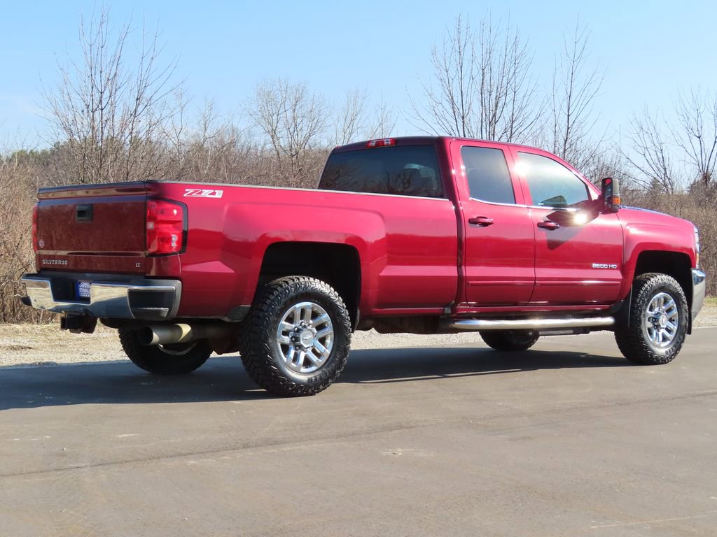 Used 2016 Chevrolet Silverado 3500 LT w/ LT Convenience Package image 3