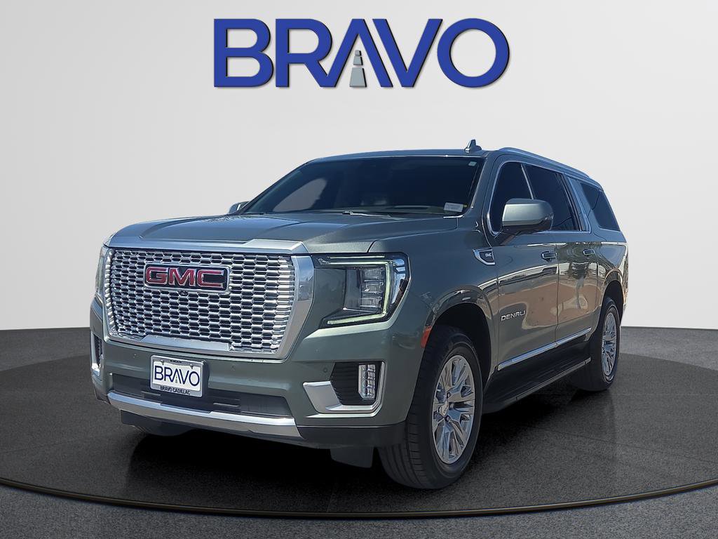 Used 2023 GMC Yukon XL Denali AWD/4WD image 1