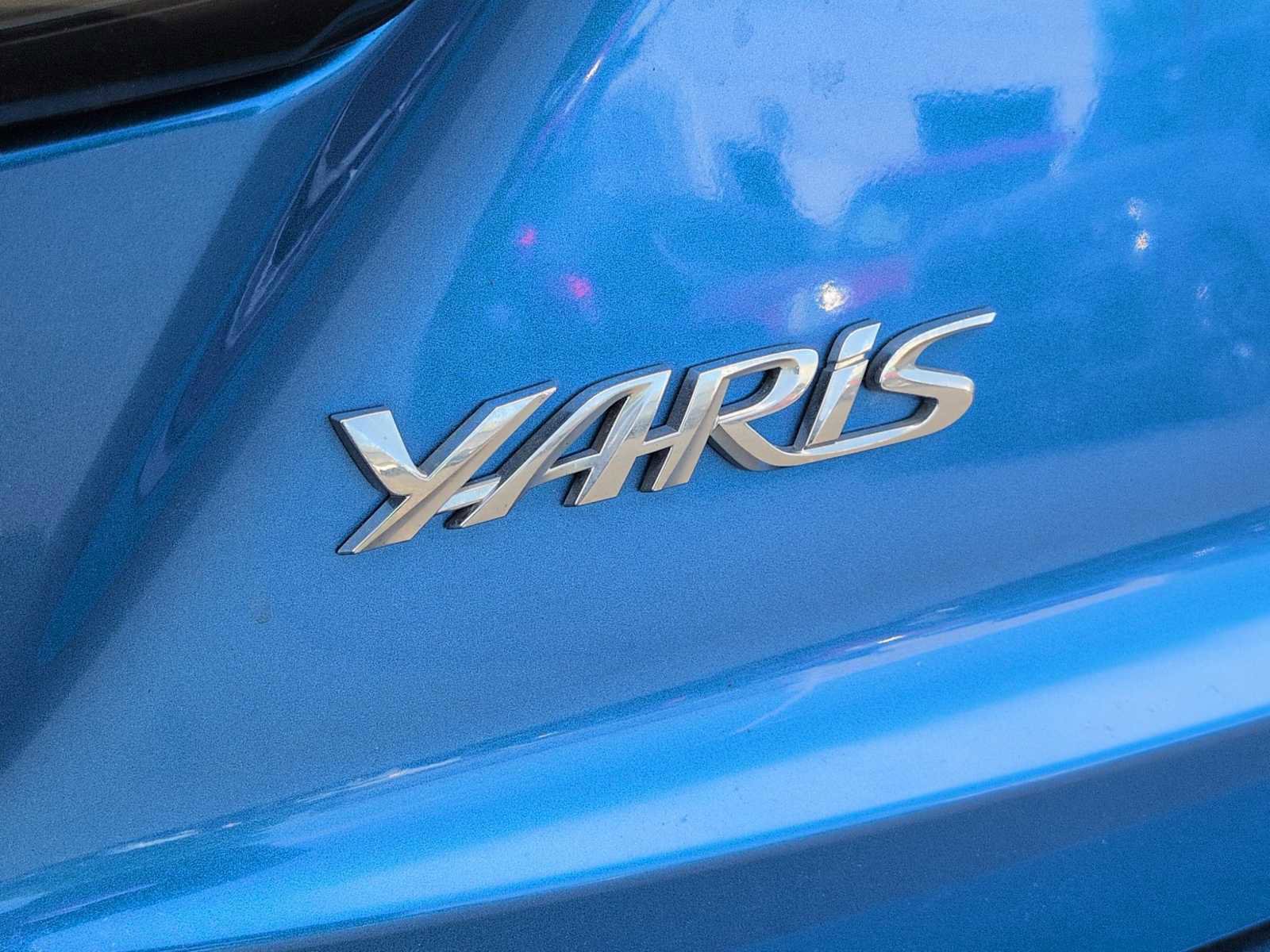 Used 2019 Toyota Yaris LE image 13