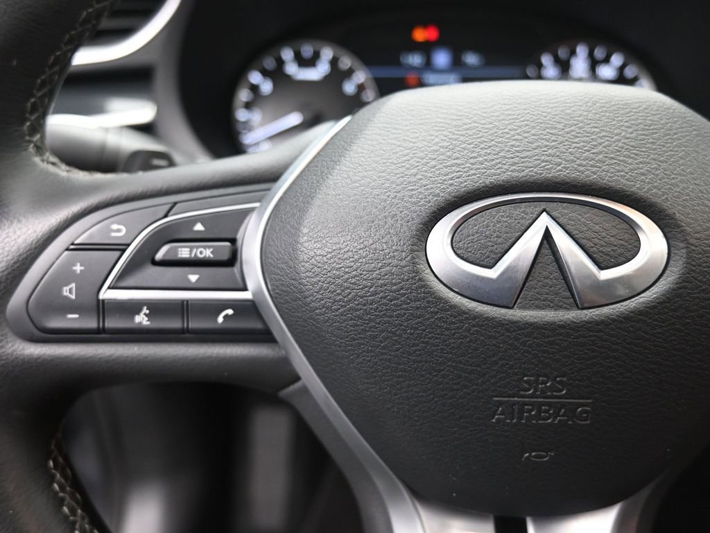 Used 2024 INFINITI QX50 Sport image 15