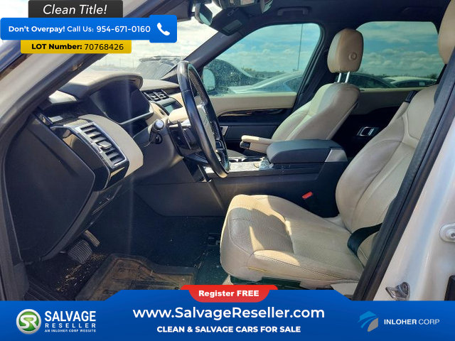 Used 2018 Land Rover Discovery SE AWD/4WD image 9